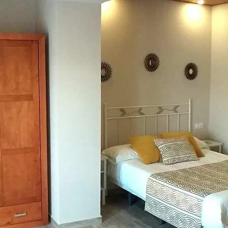 Hotel El Rincon De Yaxu 2*