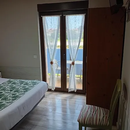 Hotell El Rincon De Yaxu 2*
